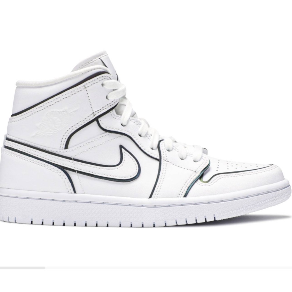 Air Jordan Wmns Air Jordan 1 Mid SE ‘Iridescent Trim’ Womens Sneakers RARE